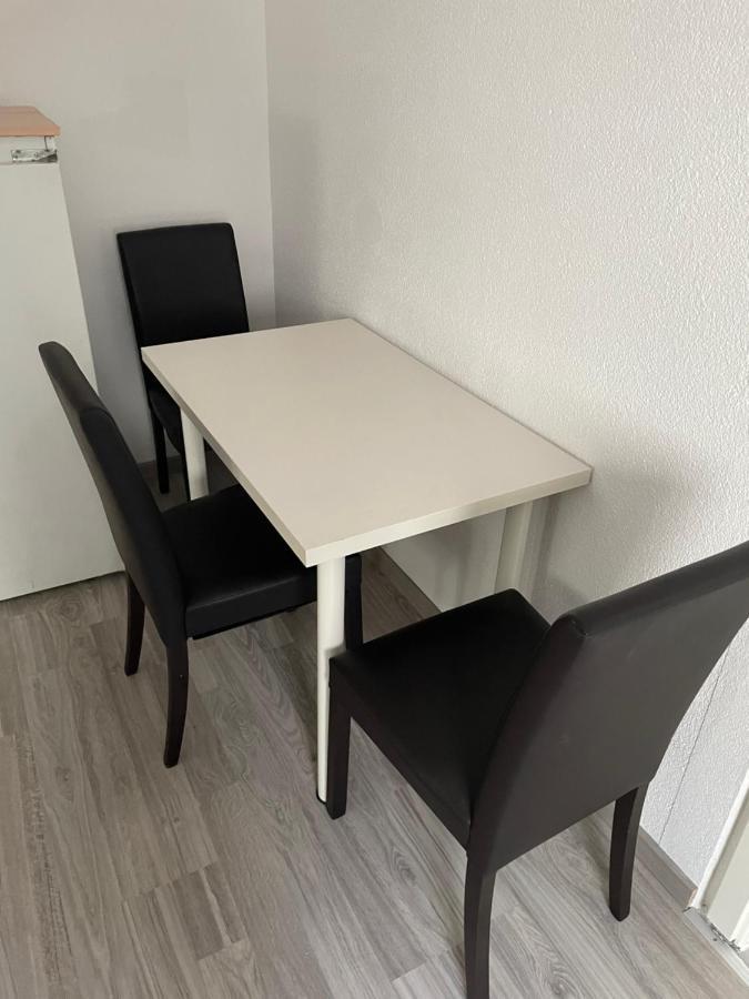 Ferienwohnung Monteurwohnungen Kassel Zentral Lll Exterior foto